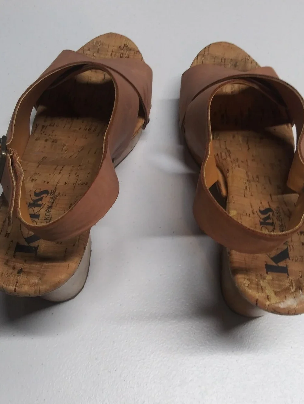 Kork Ease Mauve Studded Wooden Heel Sling Back Heel Size 9